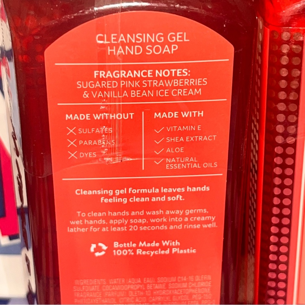 New Sweet Strawberry Scoop Cleansing Gel Hand Soap Set of 4 Bath & Body works - Picture 3 of 3